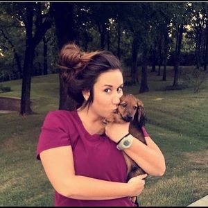 Meet your Posher, Alyssa